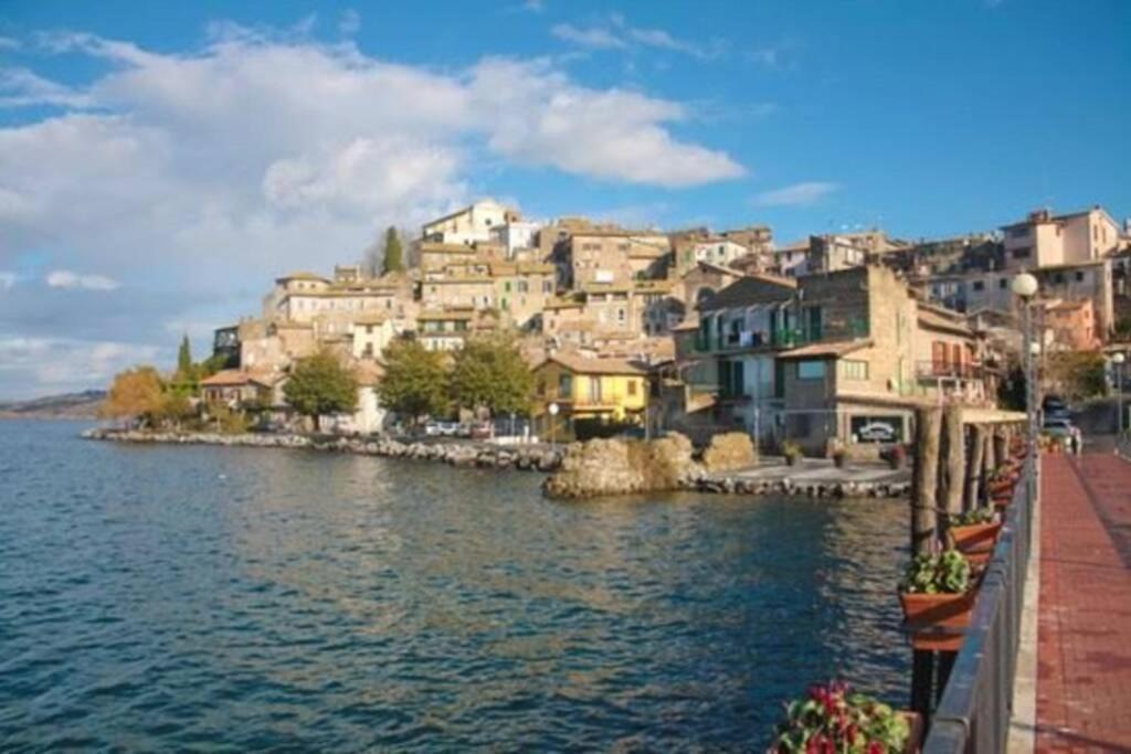 Casa Vacanze Gli Oleandri Bracciano  Exterior foto